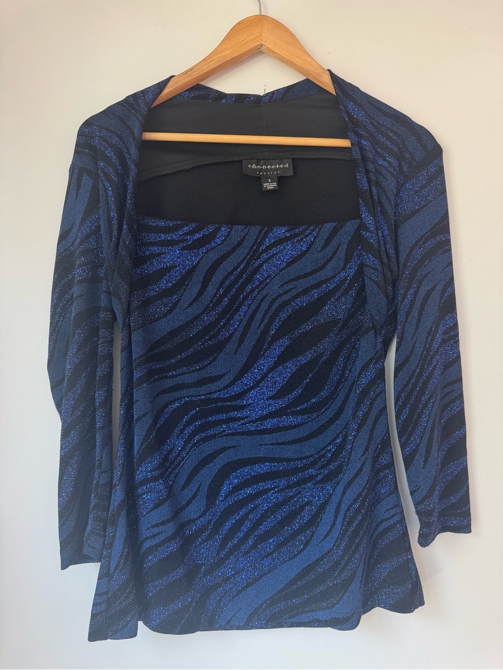 Connected Apparel Metallic Blue Black Zebra Shimmer Long Sleeve Top Small